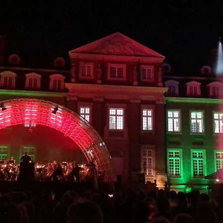 Hostel Smart&Beautiful Express *