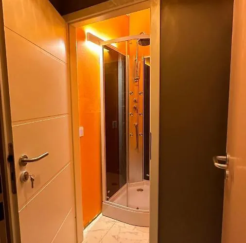 Smart&beautiful Express Hostal